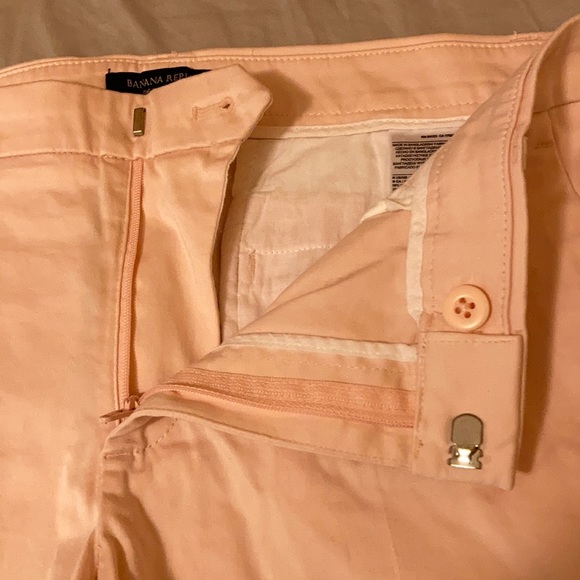 Shorts - Picture 2 of 6